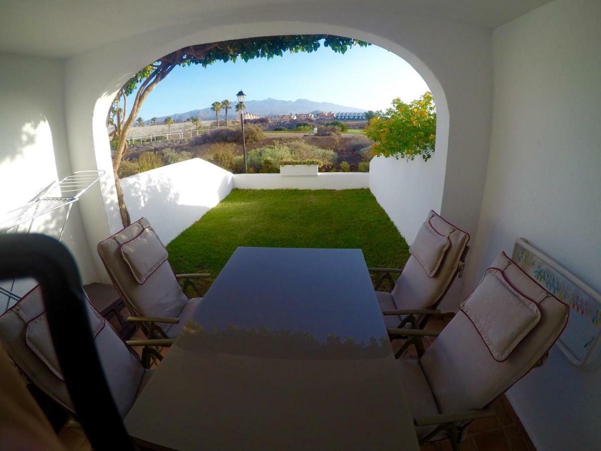 Luxury Newly Refurbished Modern Apartment With Stunning Mountain Views - Xmas And Ny 2025-2026 Now Booking سان ميغيل ذي أبونا المظهر الخارجي الصورة