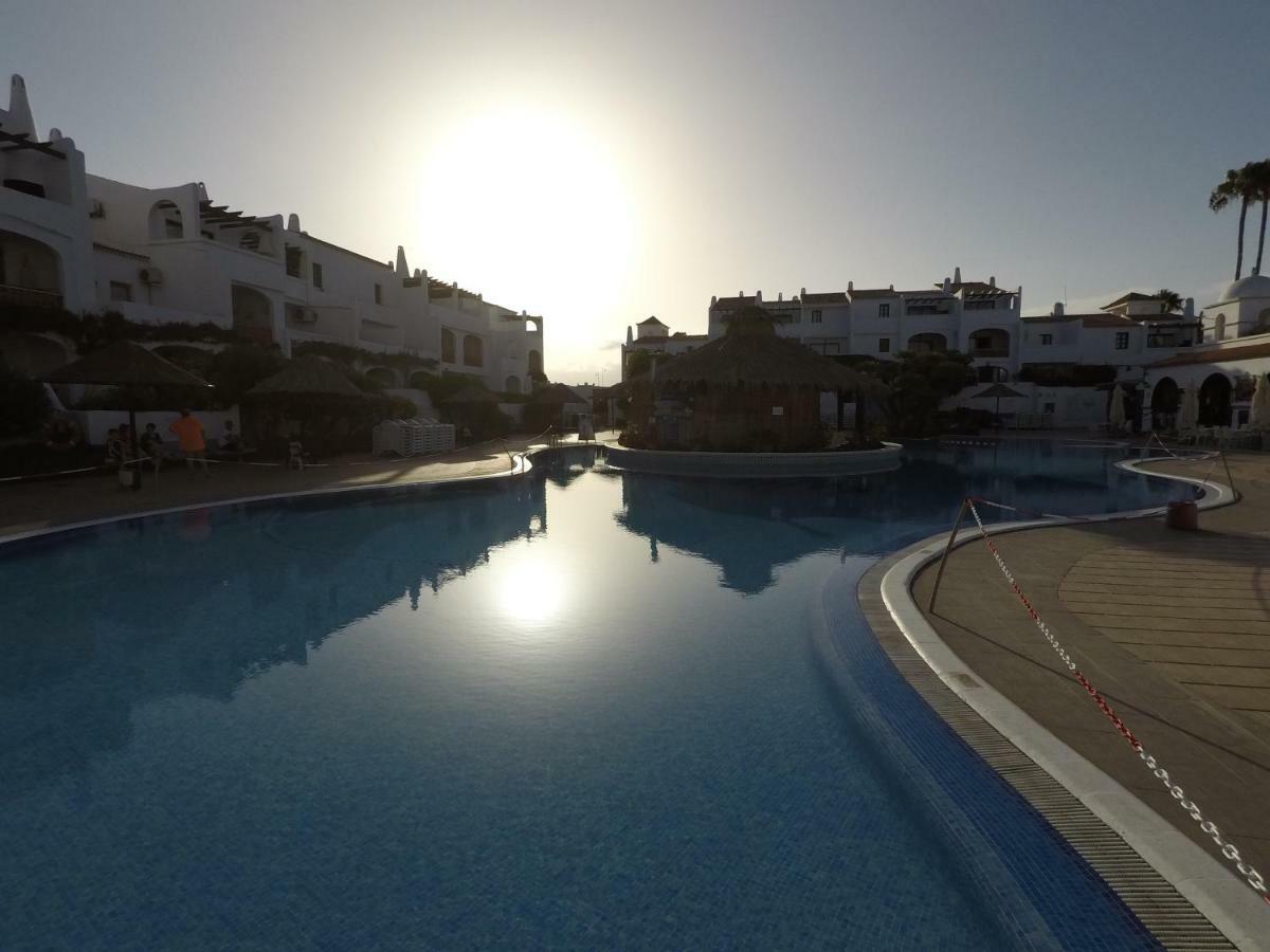 Luxury Newly Refurbished Modern Apartment With Stunning Mountain Views - Xmas And Ny 2025-2026 Now Booking سان ميغيل ذي أبونا المظهر الخارجي الصورة